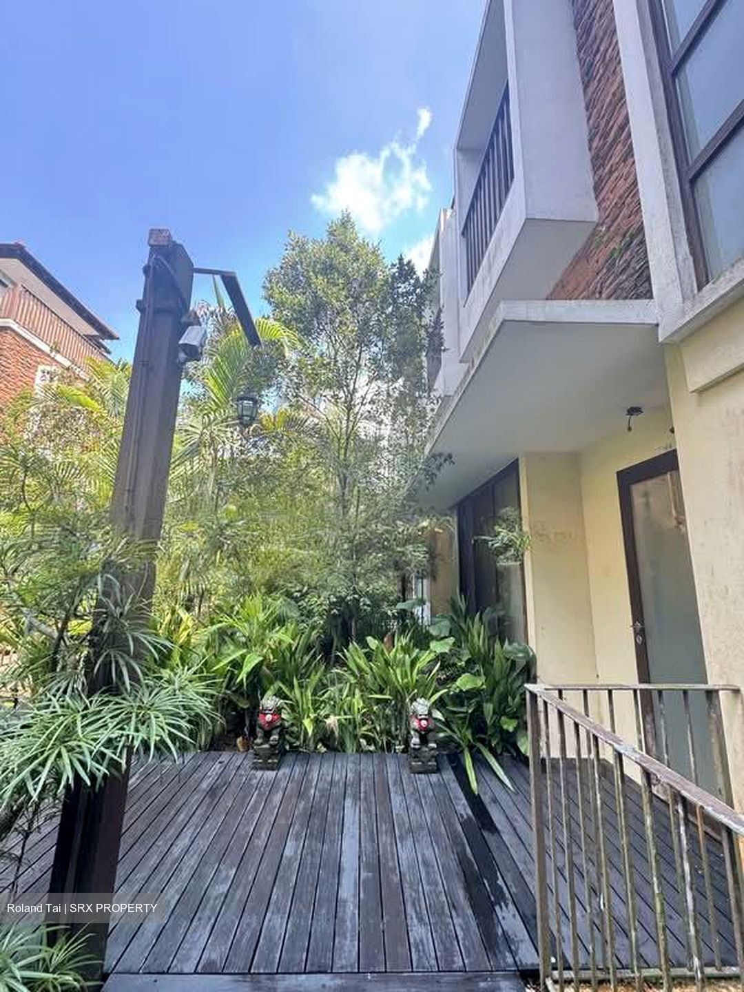 Lornie Road (D11), Terrace #554210761